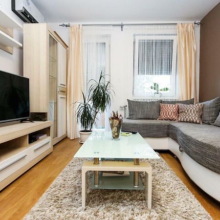 Welcome Apartman スボティツァ エクステリア 写真