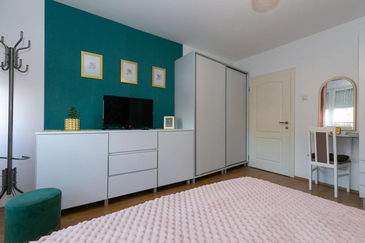 Welcome Apartman スボティツァ エクステリア 写真